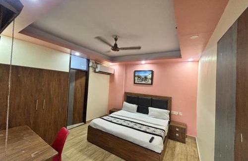 Old Rajinder Nagar Hotel | Classic Harmony Inn
