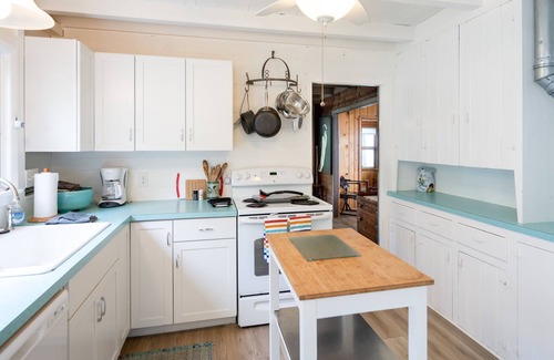 West Olive Cabaña | Classic Lake MI Cottage w/Beach and Incredible Views