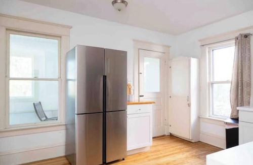 South End Apartamento | Classic&Modern: Prime location, Parking!