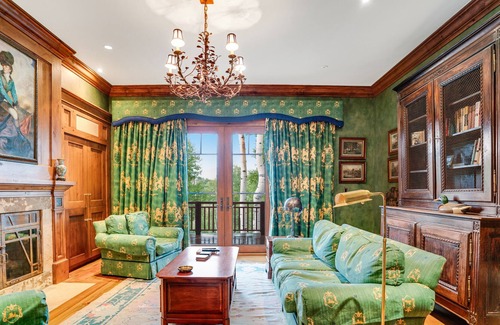 Mountain Village Casa | Classic mountain getaway near Telluride with private hot tub, pool, AC & W/D