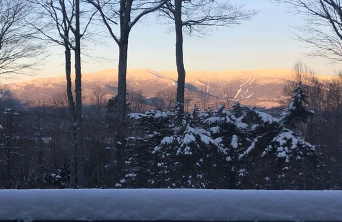 Warren Casa | Classic Mountain Ski Lodge @ Sugarbush