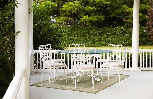 Quogue Casa | Classic Old Quogue Estate with Pool and AC Short Walk to Beach