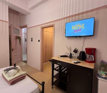 Loutraki-Agioi Theodoroi Apartamento | Classic room in the center