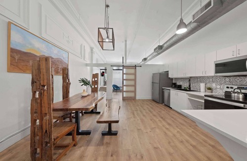 East Village Apartamento | Gaslamp Lux Loft w/ Desert Chic Vibe!