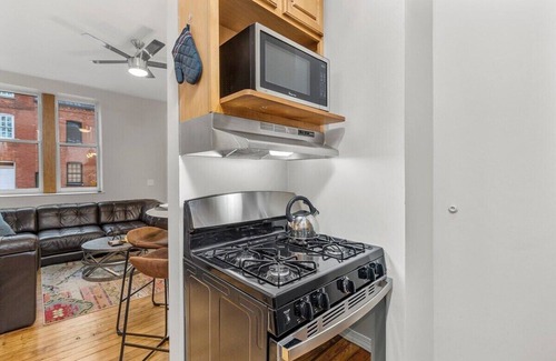 Soulard Apartamento | Classic Soulard 2BD King Master & Private Deck