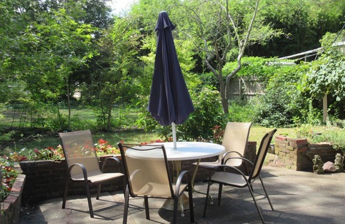 Vineyard Haven Casa | Large 5 BDR Home - Renovación reciente. Perfecto para reuniones familiares y bodas