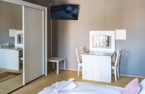 Warnemuende Apartamento | Vrbo Property
