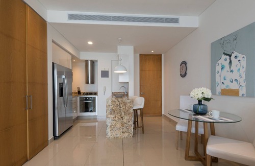 Bocagrande Apartamento | Classy 1 Bedroom Pool & Gym near Downtown