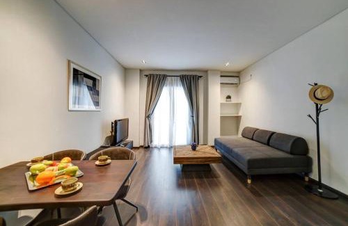 Goudi Apartamento | Classy and stylish apartment next to Hilton