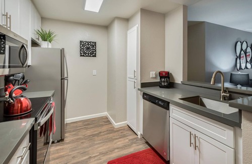 Rocklin Apartamento | Elegante apartamento con lujosa suite King