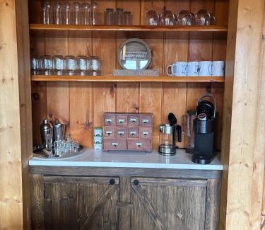 Chalet Village Chalet De Esquí | Classy Bear Cabin