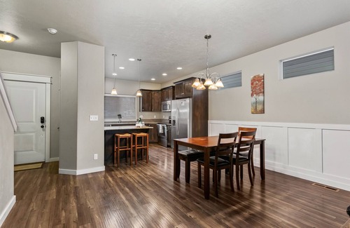 West Valley Casa | Classy Home By The Village | Boise Town Square-59