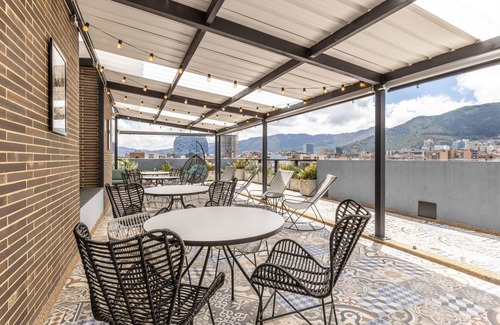 Antiguo Country Apartamento | Classy Loft in Parque Virrey