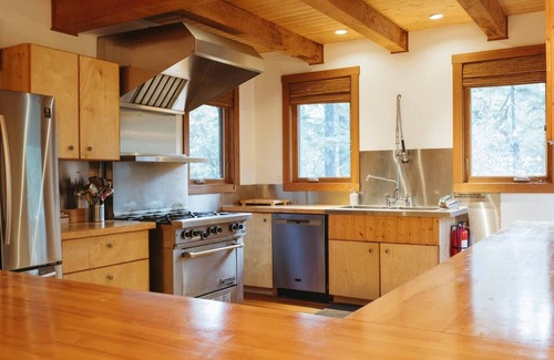 Tofino Casa | Clayoquot Surf Retreat