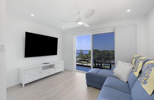 Golden Beach Apartamento | Clayton Garden Unit 5 Golden Beach