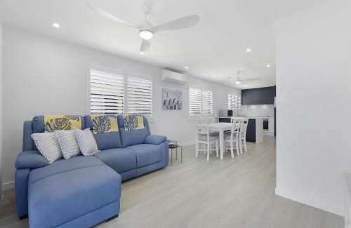 Golden Beach Apartamento | Clayton Garden Unit 5 Golden Beach