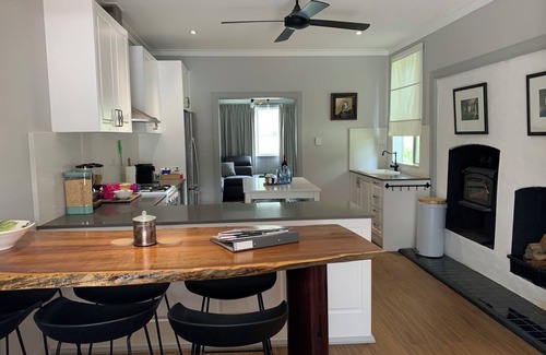 Taralga Cabaña | Clean and cosy 3 bedroom cottage located in the township of Taralga-Pet friendly