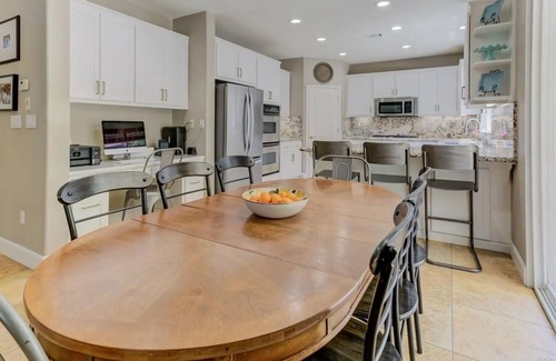 Vacaville Casa | Clean and cozy bedroom in a beautiful Semi Custom home.