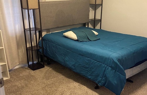 Fayetteville Apartamento | Clean and Spacious-2 bedroom apartment!