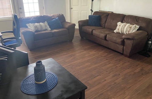 Fayetteville Apartamento | Clean and Spacious-2 bedroom apartment!