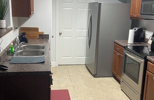 Fayetteville Apartamento | Clean and Spacious-2 bedroom apartment!