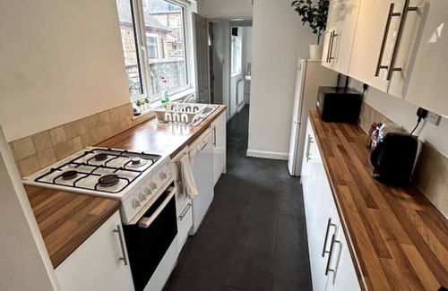 Stoke-on-Trent Casa | Clean Budget Accommodation