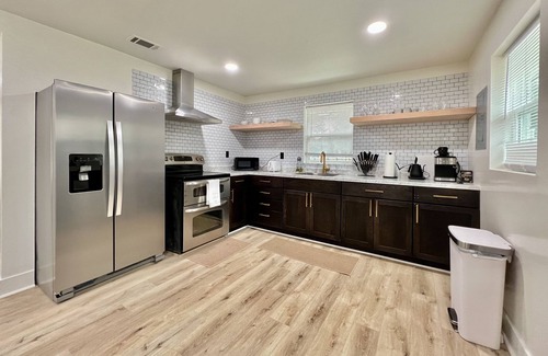 Sumter Casa | Clean & Comfortable 3 BD 1.5BA Pool Table+Gym