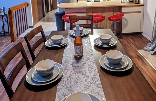 Tobyhanna Chalet De Esquí | Clean, comfy & quiet Poconos Chalet