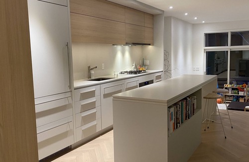 Upper Beaches Casa | Clean, contemporary, bright space within walking distance of beach and parks