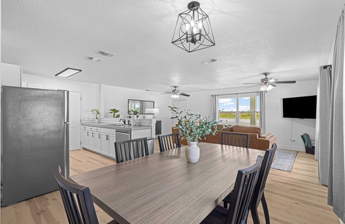 Ocala Casa | Clean Cottage - 6 Minutes to World Equestrian Center!