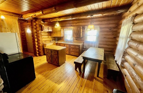 Harmony Cabina | Clean Log Cabin in Trout Fishing mecca!!!!