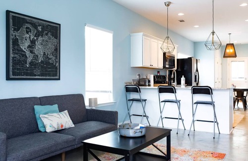 East Memphis Apartamento | Clean & Serene House + Studio - Easy On/off I-40