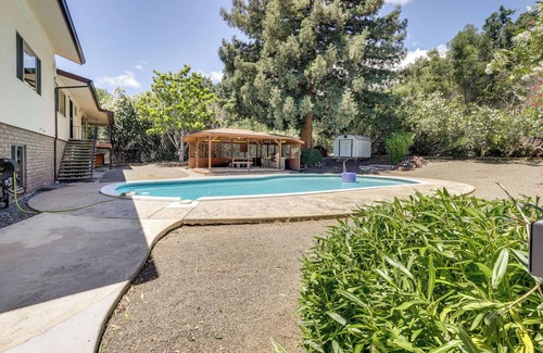 Clear Lake Apartamento | Clear Lake Getaway w/ Pool Access, Near Beaches!
