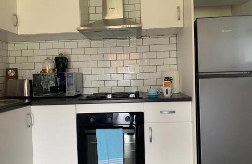 Croydon Casa | Clear Skies