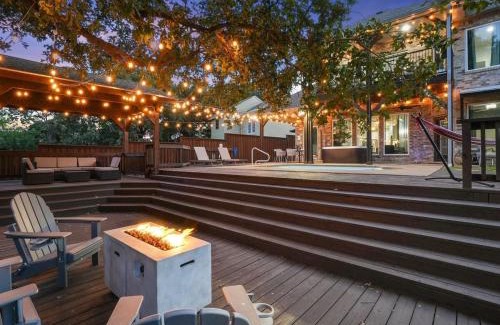 Lewisville Casa | Clearview Castle - Pool* Jacuzzi Lake View