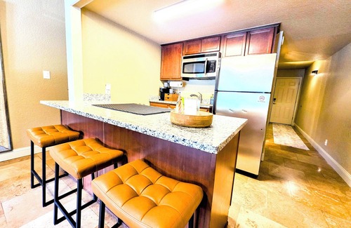 Mid America Condominio | Clearwater Golden Escape