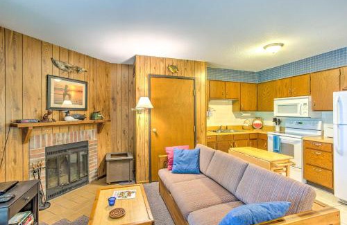Annandale Casa | Clearwater Lake Getaway with Shared Pool and Boat Dock