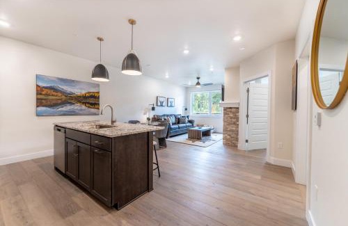 Lakeside Village Apartamento | Clearwater Lofts 102 Building 2
