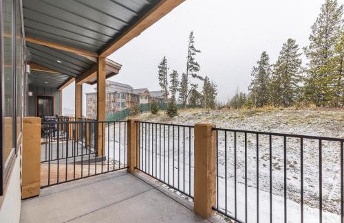 Lakeside Village Casa | Clearwater Lofts #104 Building 3 by Summit County Mountain Retreats