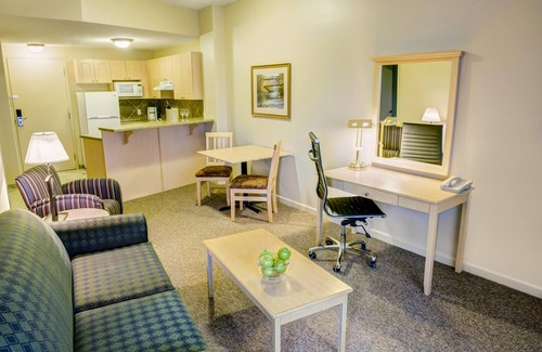 Fort McMurray Apartamento | Clearwater Suite Hotel