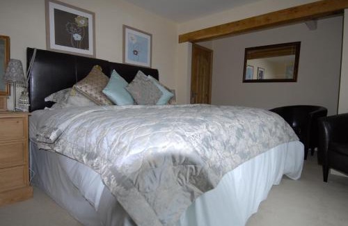 Hailsham Casa | Cleavers Lyng 16th Century Country House