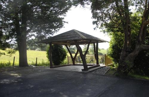 Hailsham Casa | Cleavers Lyng 16th Century Country House