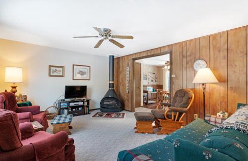 Eagle River Apartamento | Cleerwood Village #264