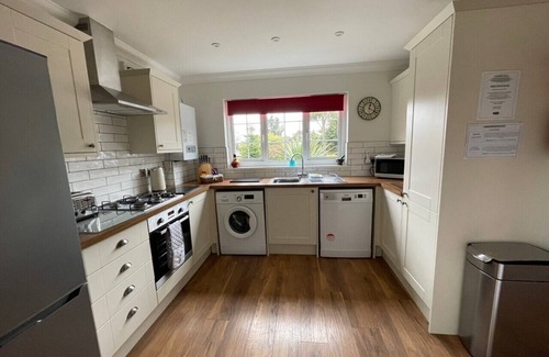 Shanklin Cabaña | Entorno rural, a 10 minutos a pie de la playa, para familias, para 6 personas,