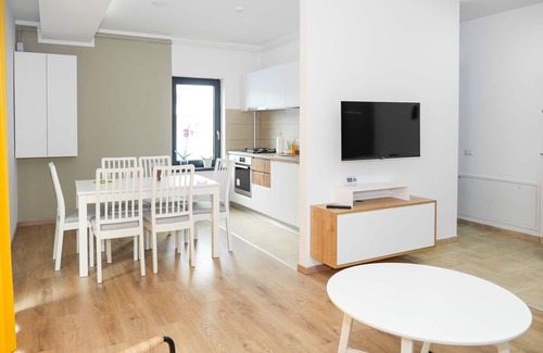 Piatra Neamt Apartamento | Clement Apartments