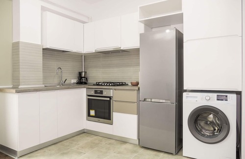 Piatra Neamt Apartamento | Clement Apartments