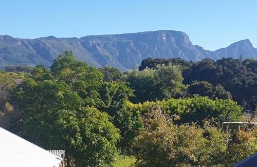 Bergvliet Casa | CLEMENT ONE, a villa for family & friends