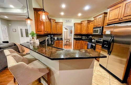 Central Casa | Clemson Lake Keowee Area Getaway