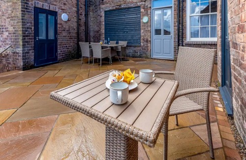 Coalbrookdale Apartamento | Clenchacre Mews a Luxury Apartment on the High Street in Broseley Shropshire