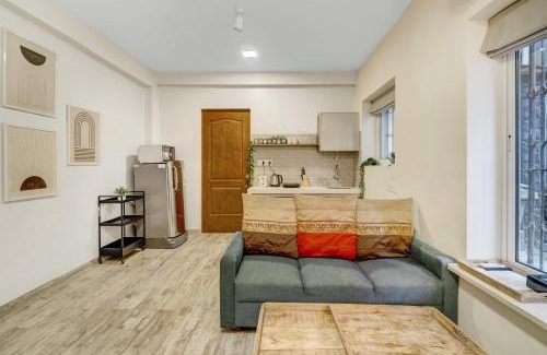 Pali Hill Cama Y Desayuno | Cleo 1BHK Khar W by The Bombay Home Company